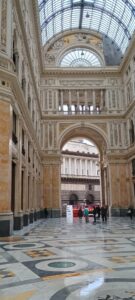 Galeria Umberto w Neapolu